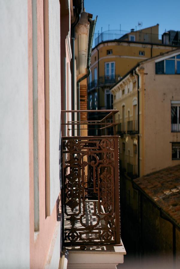 Apartamentos One Teruel Exteriör bild