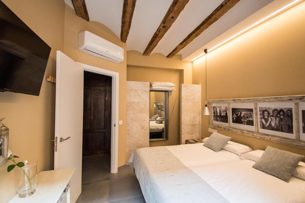 Apartamentos One Teruel Exteriör bild